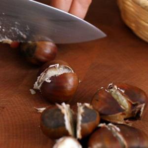 Cách làm bánh quy nhân hạt dẻ