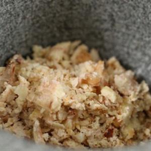 Cách làm bánh quy nhân hạt dẻ