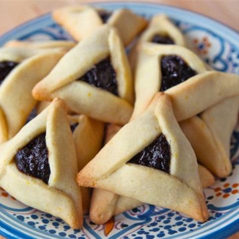 Cách làm bánh quy nhân mứt hình tam giác