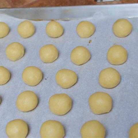 Cách làm bánh quy quả đào