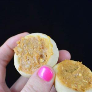 Cách làm bánh quy quả đào