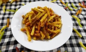 Bánh rắn cuộn xúc xích cực độc và đẹp khiến bé yêu thích mê