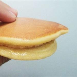 Cách làm bánh rán doraemon nhân mặn