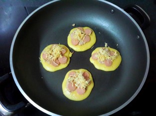 Bánh rán Doraemon nhân mặn