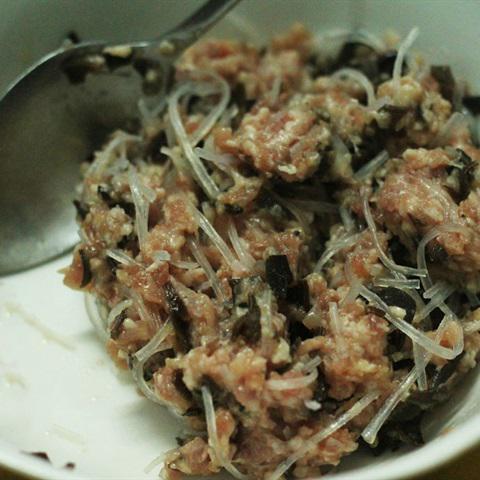 Cách làm bánh rán mặn