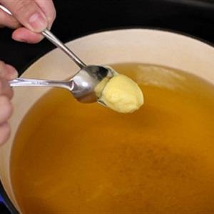 Cách làm bánh rán mini kiểu Ý