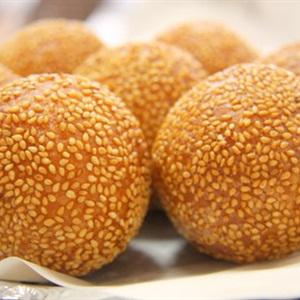 Cách làm bánh rán nhân đậu xanh