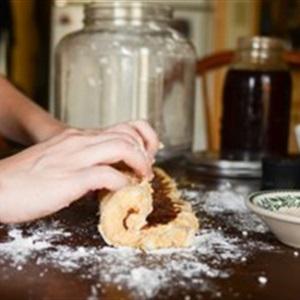 Cách làm bánh scones cuộn hương quế