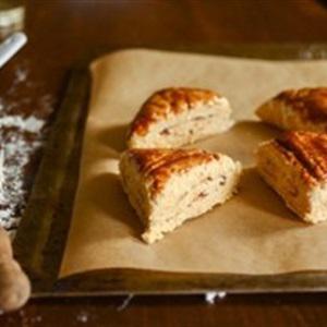 Cách làm bánh scones cuộn hương quế