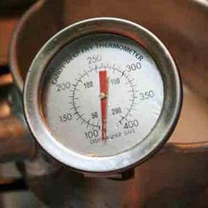 Cách làm bánh sinh nhật dâu tây