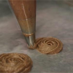 Cách làm bánh su chiên vị Oreo