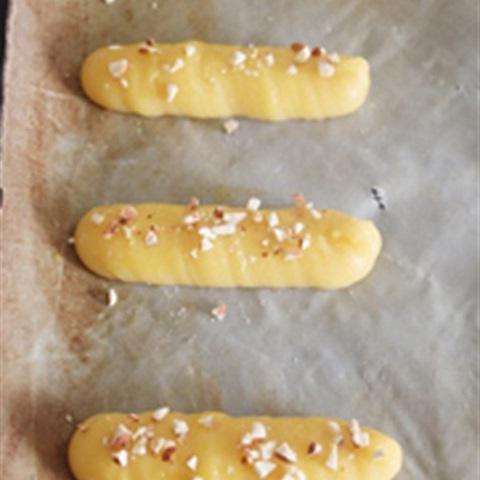 Cách làm bánh su kem 3 tầng