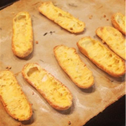 Cách làm bánh su kem 3 tầng