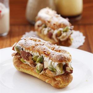 Cách làm bánh su kem 3 tầng