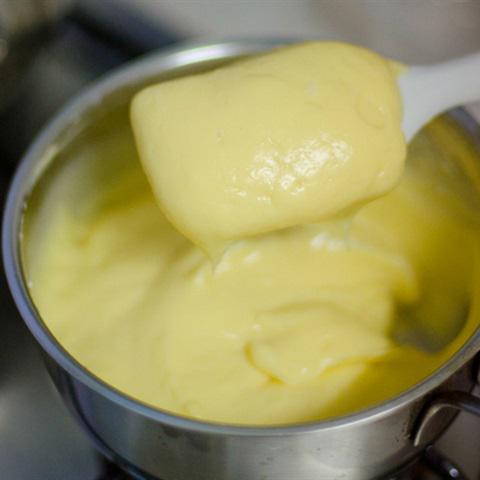 Cách làm bánh su kem không cần lò nướng