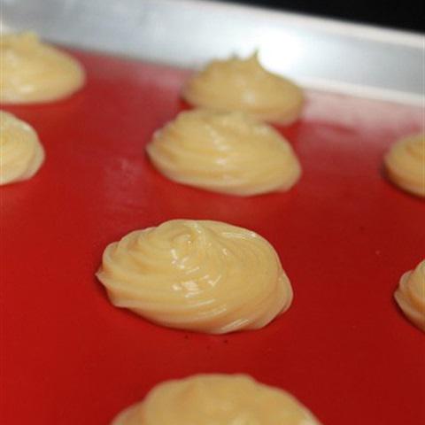 Cách làm bánh su kem nhân sữa tươi 