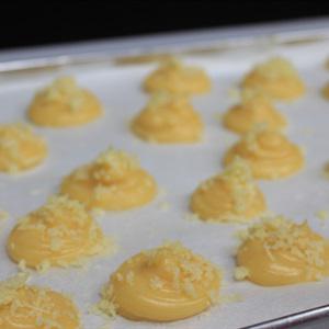 Cách làm bánh su mặn phô mai