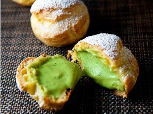 Bánh su trà xanh