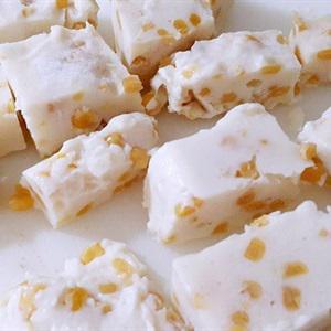 Cách làm bánh sữa bắp chiên