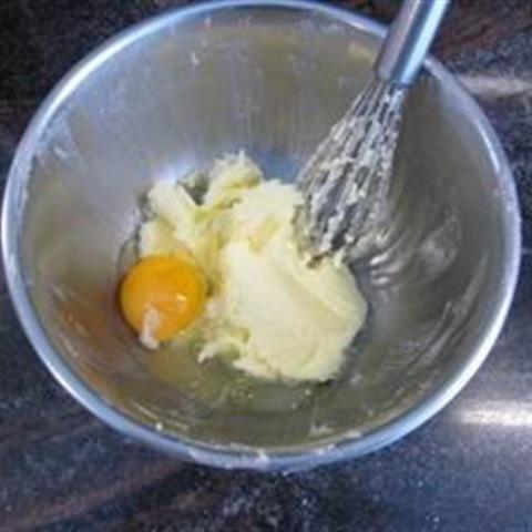 Cách làm bánh sữa chua dâu