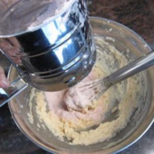 Cách làm bánh sữa chua dâu