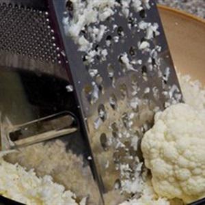 Cách làm bánh súp lơ chiên