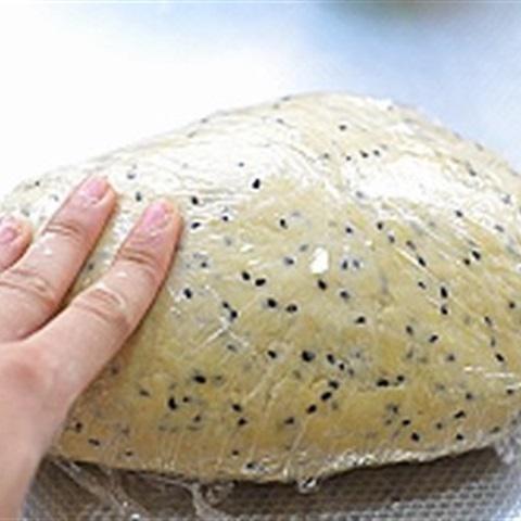 Cách làm bánh tẩm mè chiên