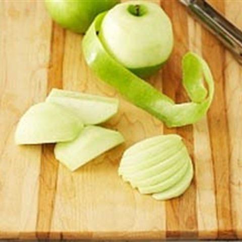 Cách làm bánh táo bằng lò vi sóng