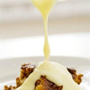 Cách làm bánh táo bằng lò vi sóng