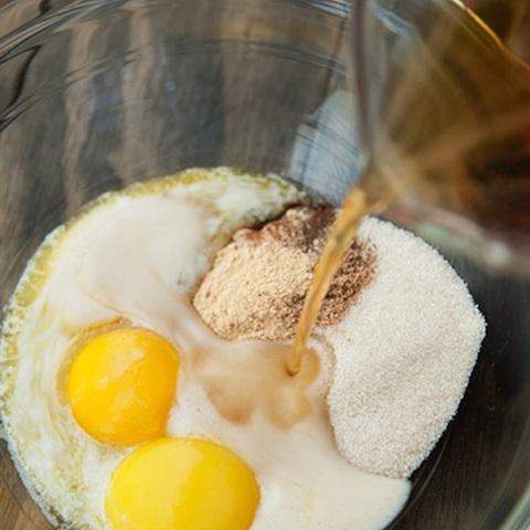 Cách làm bánh táo chiên