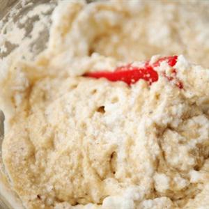 Cách làm bánh táo chiên