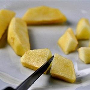 Cách làm bánh táo đậu phộng