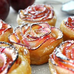 Cách làm bánh táo hoa hồng