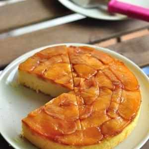 Cách làm bánh táo làm bằng nồi cơm điện