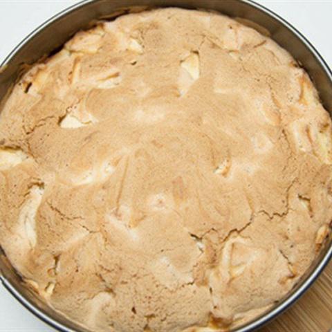 Cách làm bánh táo nướng kiểu Nga