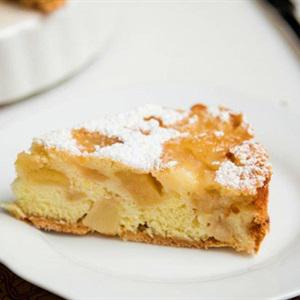 Cách làm bánh táo nướng kiểu Nga