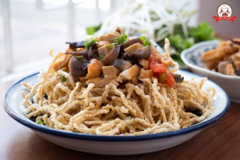 Bánh táo quế cay cay