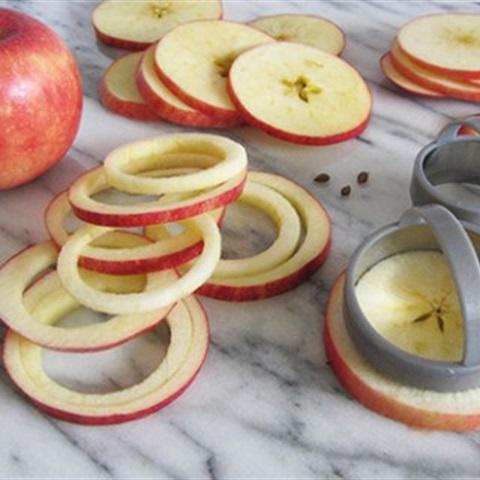 Cách làm bánh táo quế cay