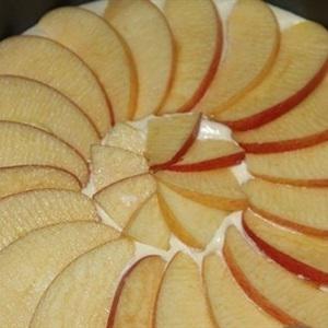 Cách làm bánh táo sữa chua