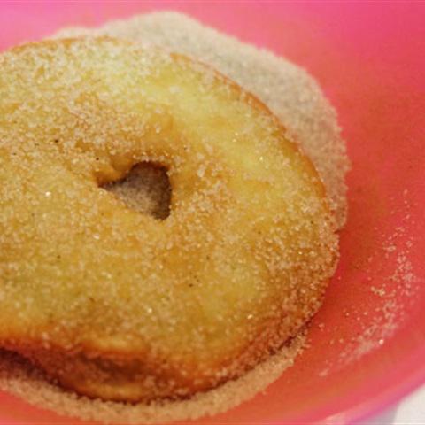 Cách làm bánh táo tẩm bột chiên giòn