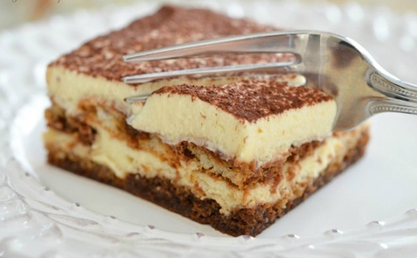 Bánh tiramisu