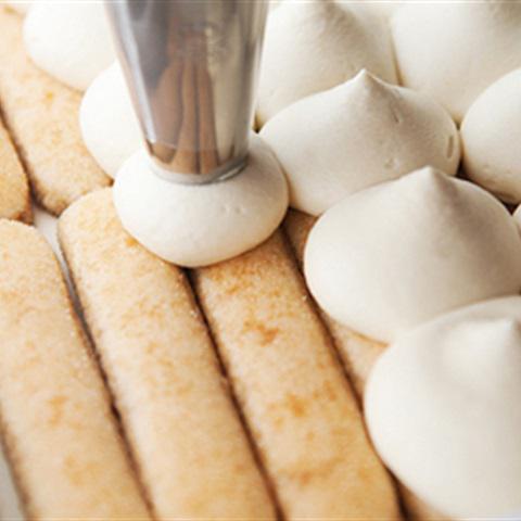 Cách làm bánh Tiramisu phô mai