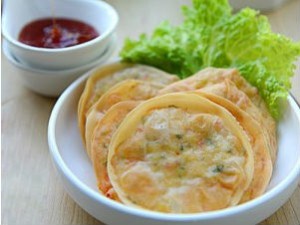 Bánh tôm chiên giòn