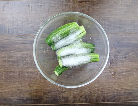 Bánh tráng cuốn thịt heo ăn hoài không chán