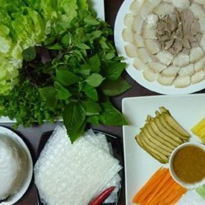 Cách làm bánh tráng cuốn thịt heo Đà Nẵng