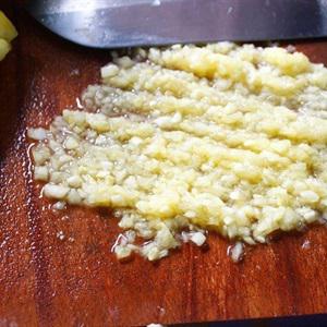 Cách làm bánh tráng cuốn thịt heo Đà Nẵng