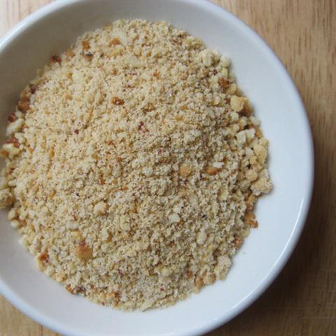 Cách làm bánh tránh xúc nấm đậu