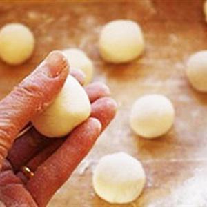 Cách làm bánh trôi Azuki dango của Nhật