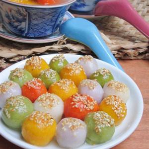 Cách làm bánh trôi bánh chay ngũ sắc