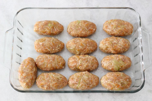 Bánh trôi phiên bản đặc biệt với nhân mè đen ngọt lịm